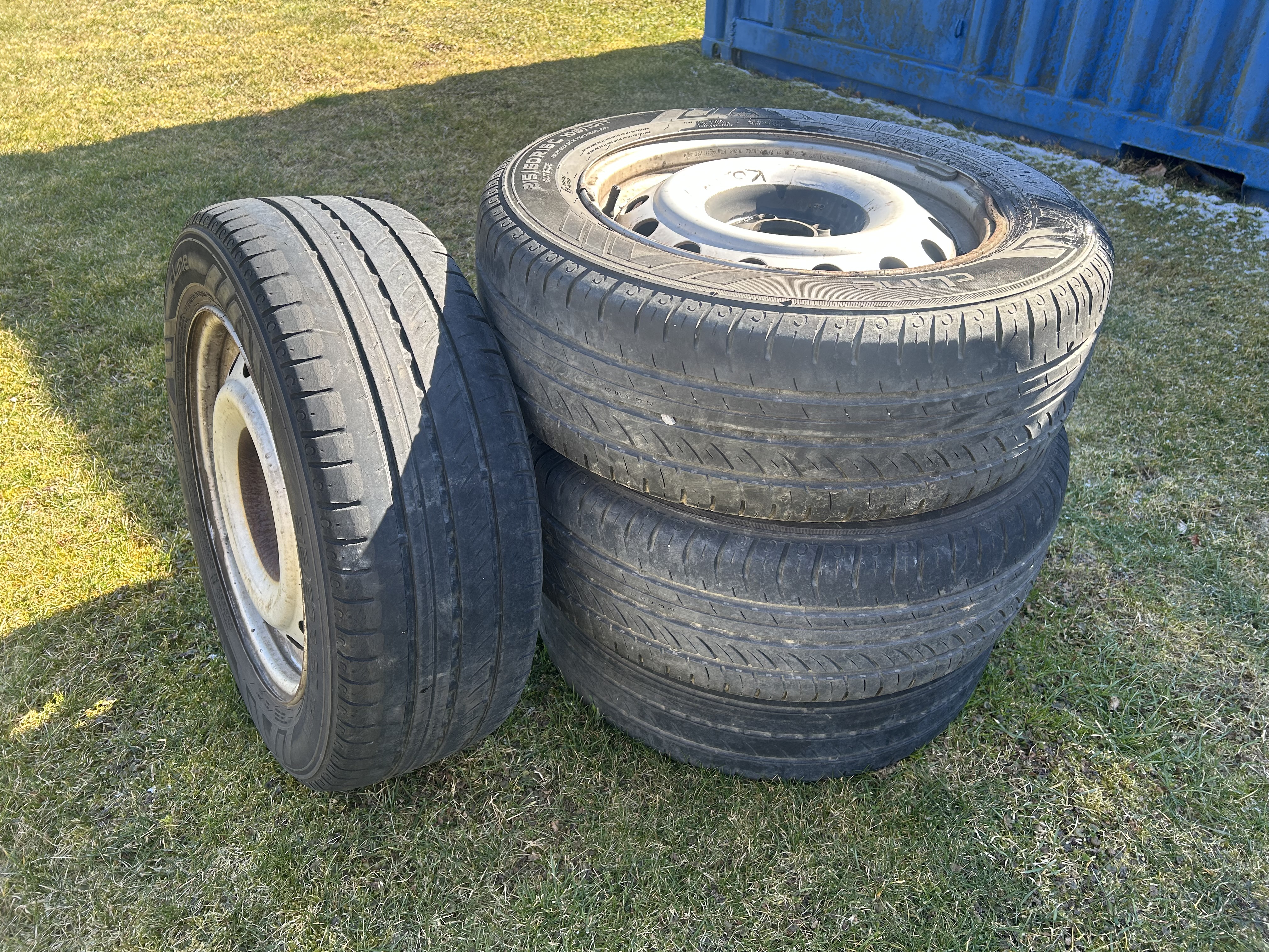Kola Citroen Jumpy 215/60R16C 103/101T Nokian
